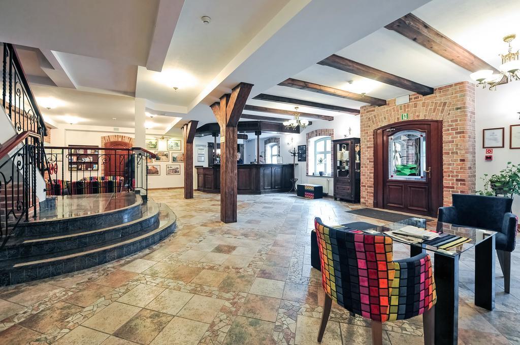 Hotel Mlyn Aqua Spa Biblioteka إيبلاغ المظهر الخارجي الصورة